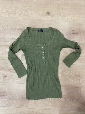 ‼️5 for $60 bundle‼️ Ribbed Henley Scoop Neck Long Sleeve Top - Olive